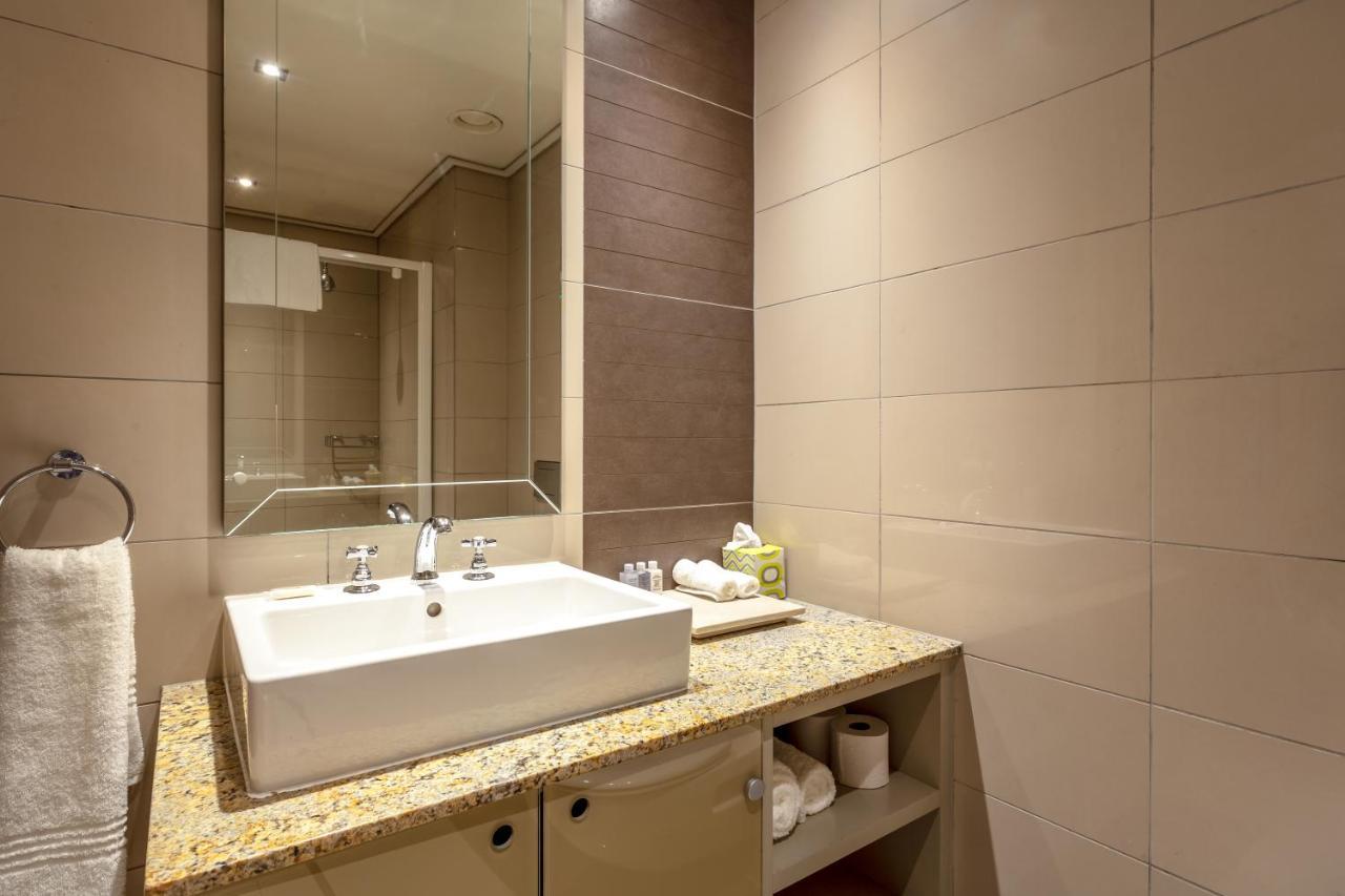 Cape Royale Luxury By In Luxury * Cape Town